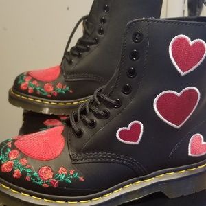 Doc Marten Pascal Hearts boots